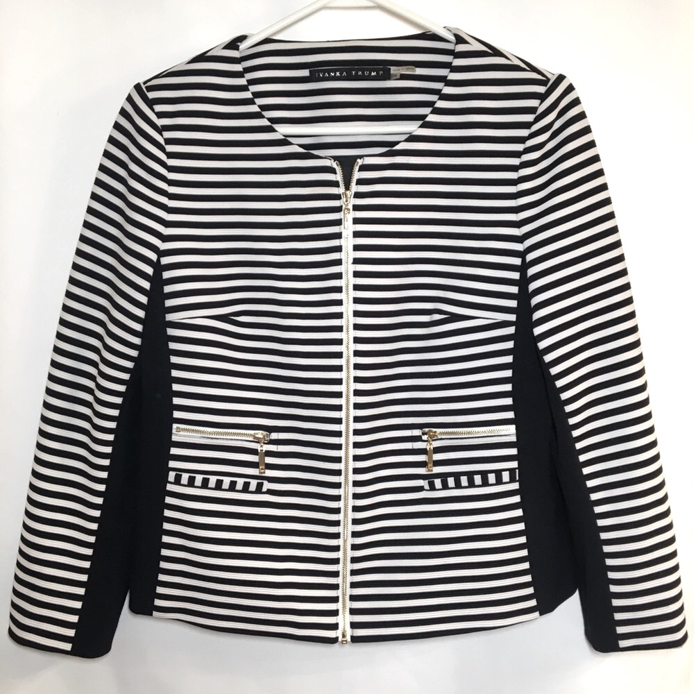 IVANKA TRUMP BLACK/WHITE STRIPED KNIT BLAZER-Sz. 6